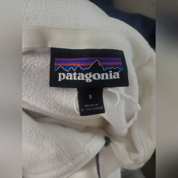 Patagonia White Quarter-Zip Fleece Pullover - Picture 4 of 8